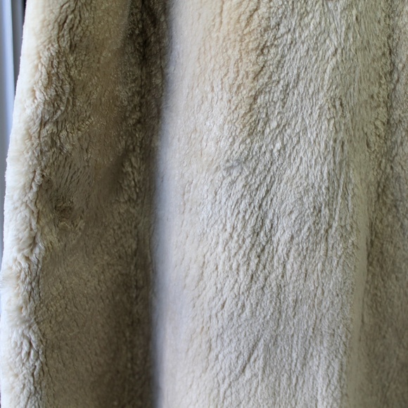 Vintage1960's Woman's Sheared Beaver Fur Coat - Picture 10 of 11